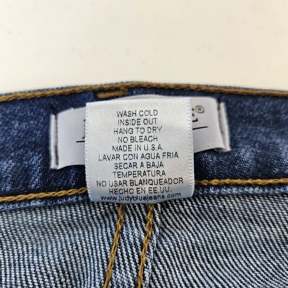 Judy Blue Raw Hem Cuffed Jeans 13/31 - Picture 7 of 10